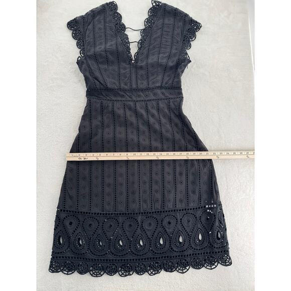 Opening Ceremony Black Lace Eyelet Sleeveless V-neck Dress Knee Length Sheath 8 - Picture 11 of 13